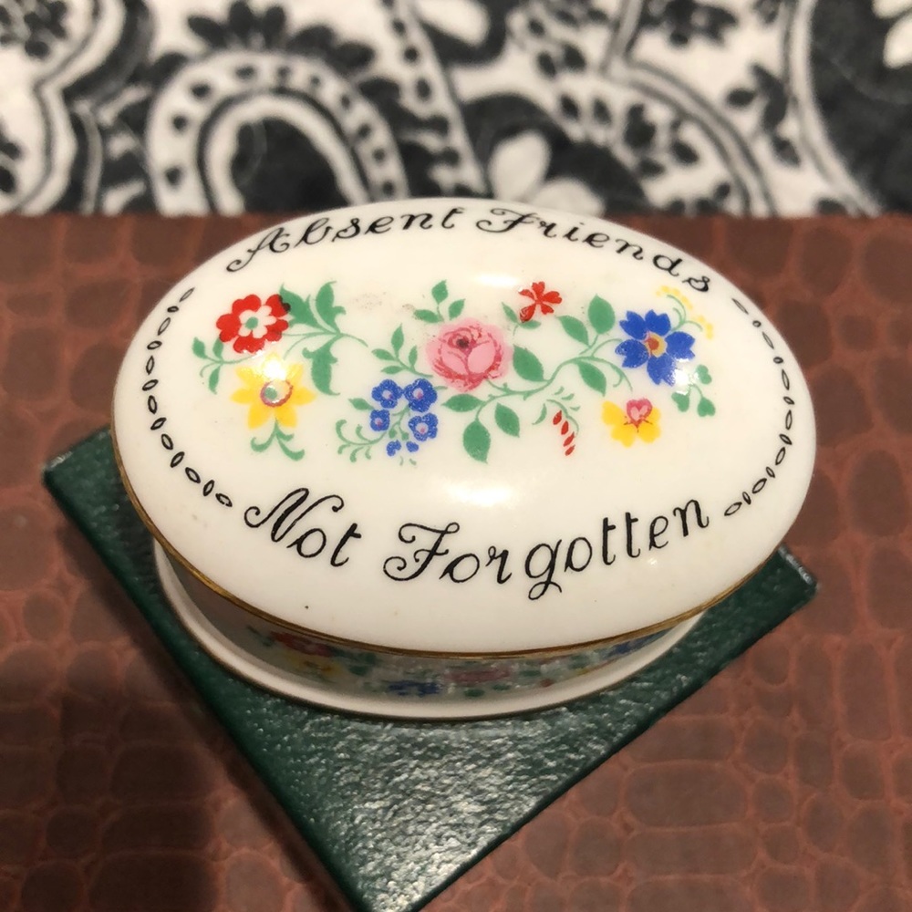Vintage Crown Staffordshire Porcelain Absent Friends Oval Tinket Ring Box Lidded